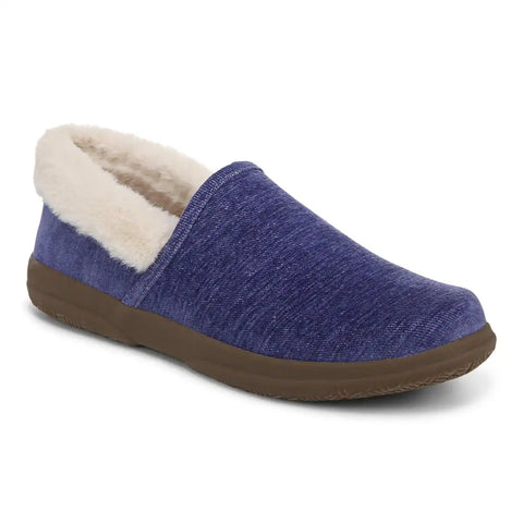 Clare Slipper