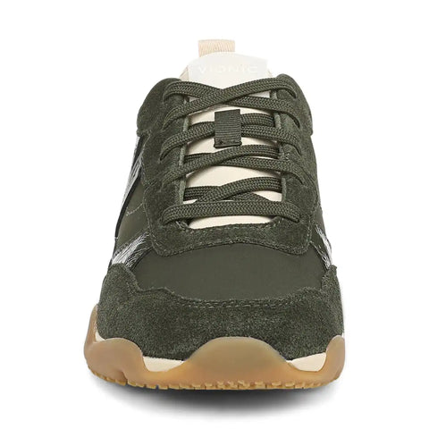 Walk Slim Glide Sneaker