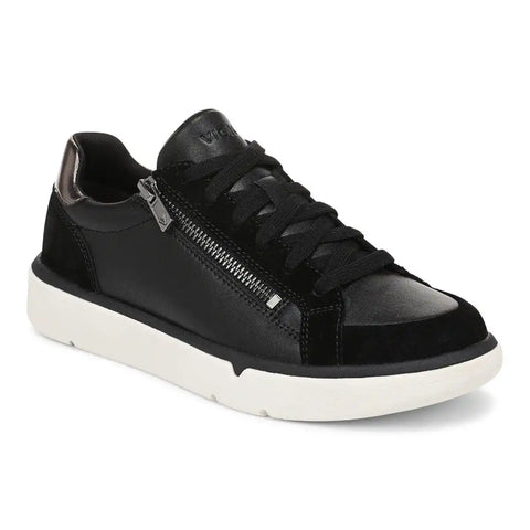 City Walk AXS Sneaker
