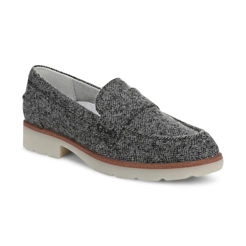 Cleo Loafer